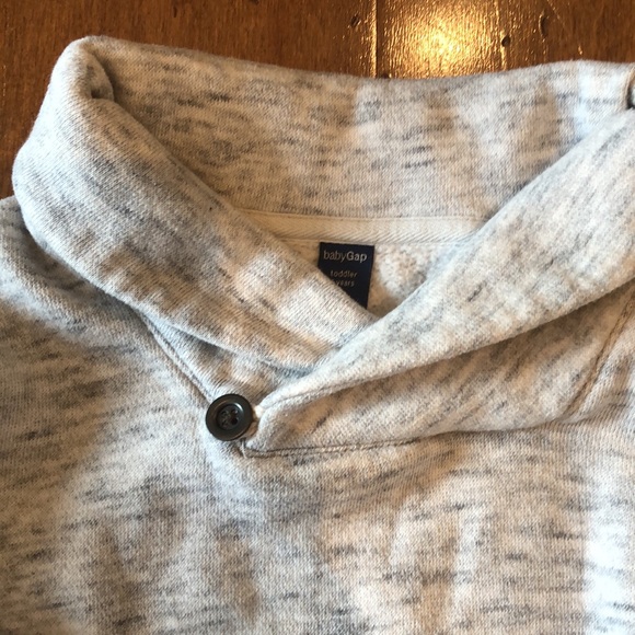 Size 5 pullover sweatshirt - Picture 2 of 4